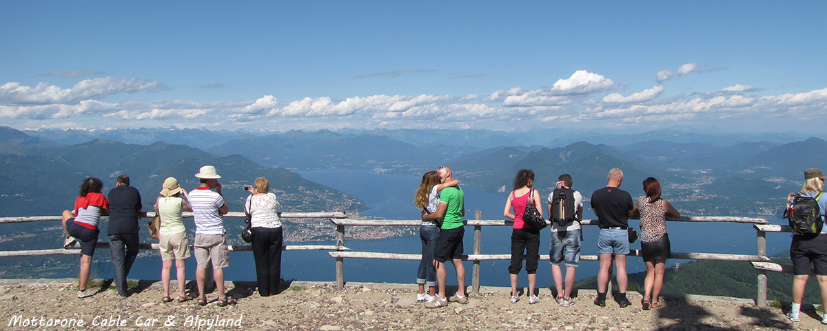 Stresa Travel Lake Maggiore Mottarone Cable Car